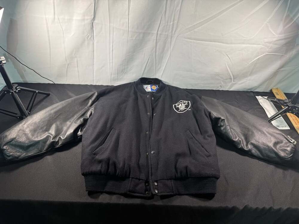 Vintage Logo Athletic Oakland Raiders Classic Team Collection Wool and Leather V